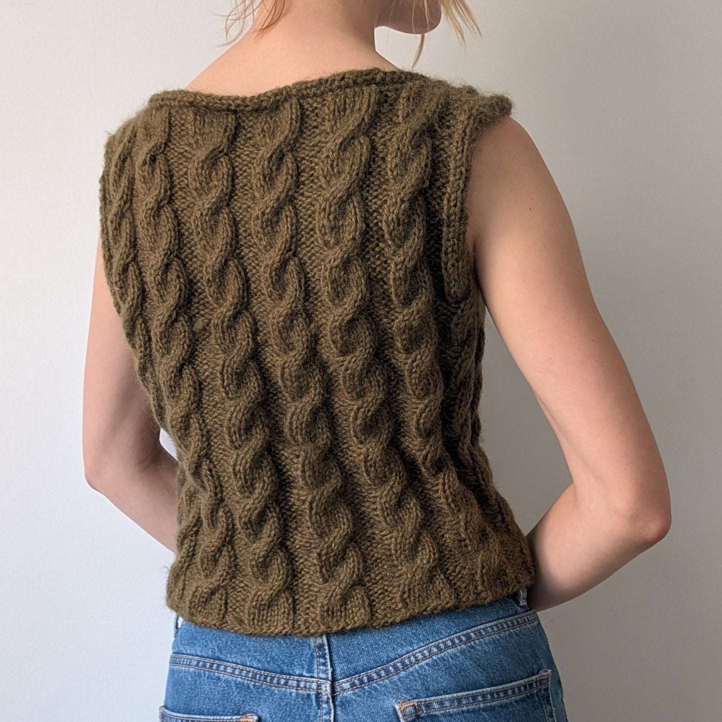 Handknitted vest