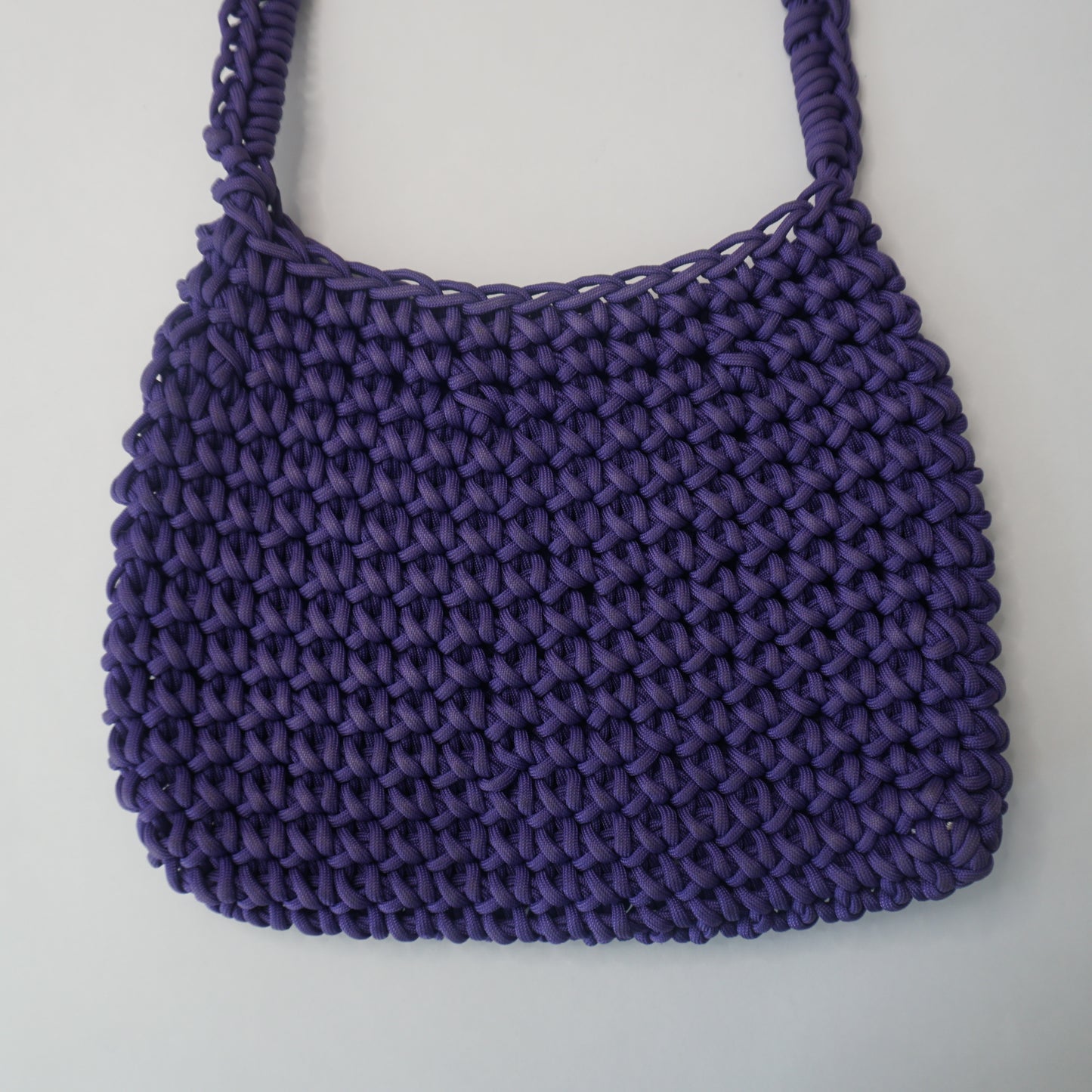 SAMPLE Purple paracord purse