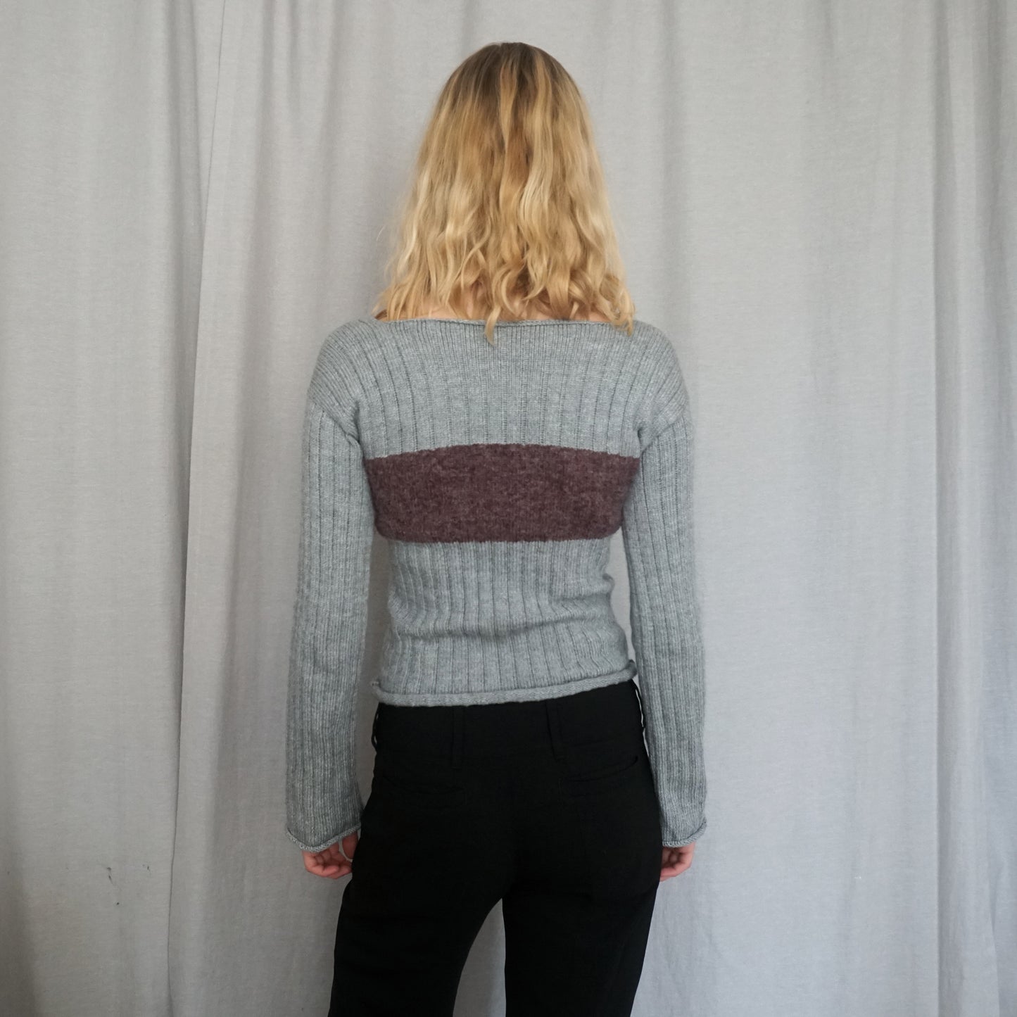 Square neck sweater