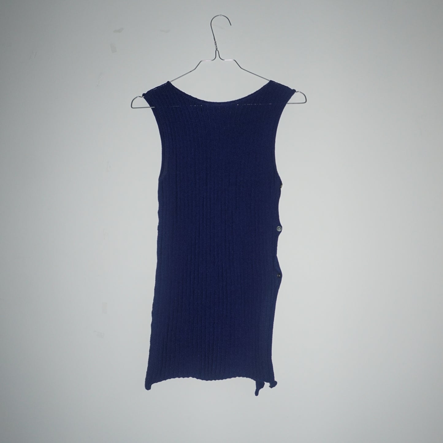 Rib vest