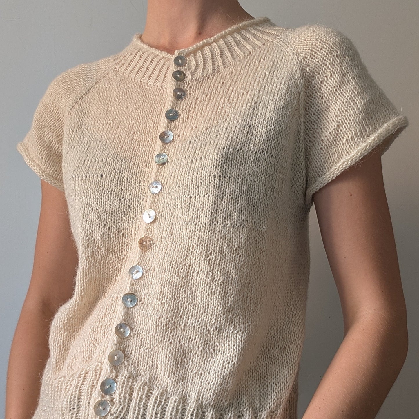 Handknitted cardi-tee